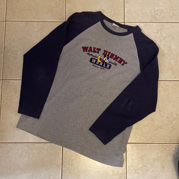 Very good condition warn a handful of times size large! - Picture 3 of 3